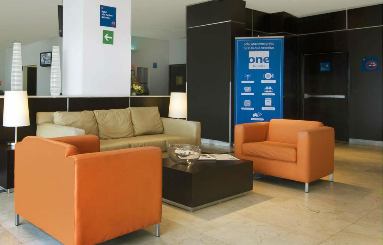 One Queretaro Plaza Galerias Ξενοδοχείο Εξωτερικό φωτογραφία
